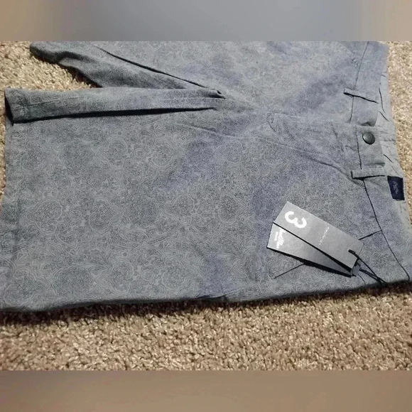Good Man Brand Pewter Paisley Shorts NWT - Picture 2 of 6